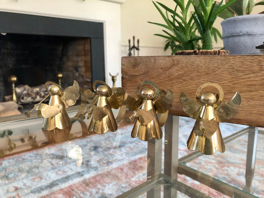 Vintage Trumpeting Angel Figurine Napkin Rings | Brass Napkin Holders | Set of 4, Angels playing Trumpets