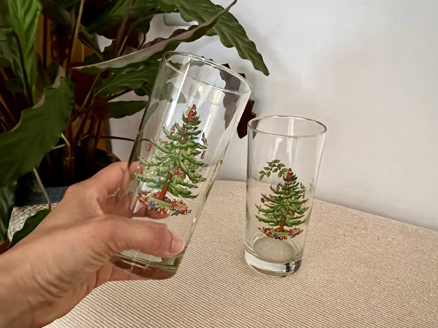 Vintage Spode Christmas Tree Glasses, Water Glasses 2 pc set, Santa Claus Christmas Tree Top, Drink Glass, Barware