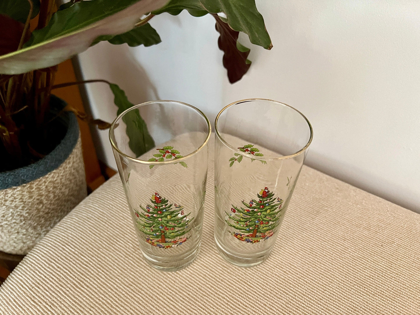 Vintage Spode Christmas Tree Glasses, Water Glasses 2 pc set, Santa Claus Christmas Tree Top, Drink Glass, Barware